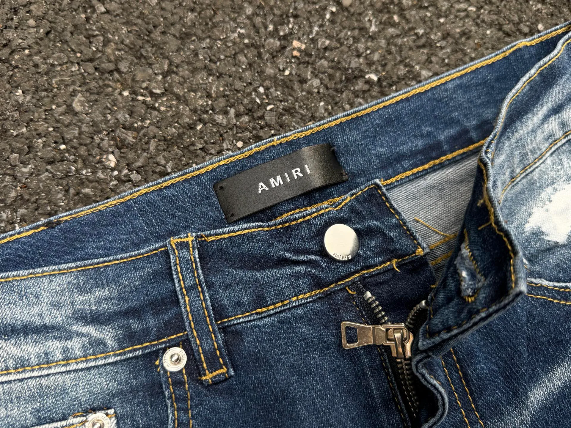 Джинсы Женские Amiri 16984051