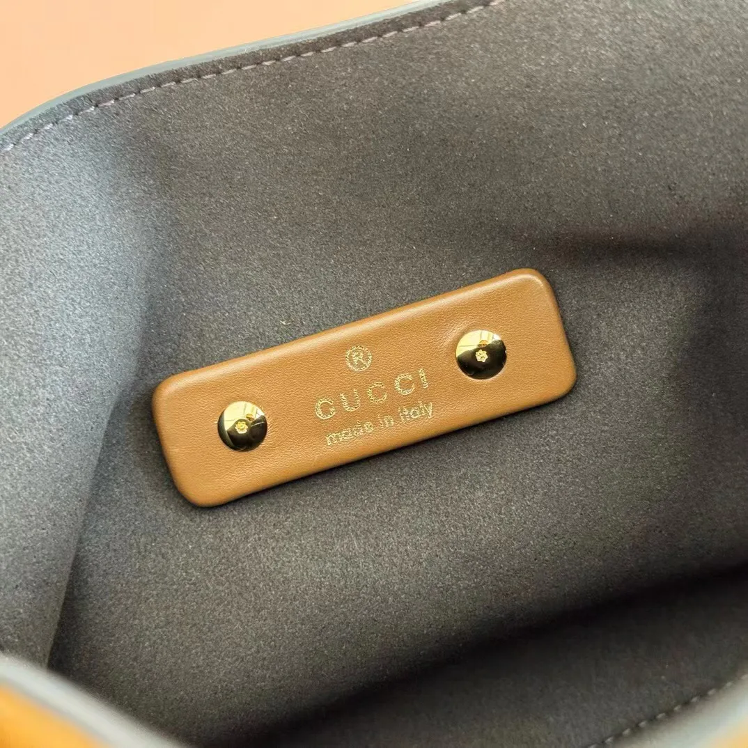 Классические Сумки Женские Gucci 512992