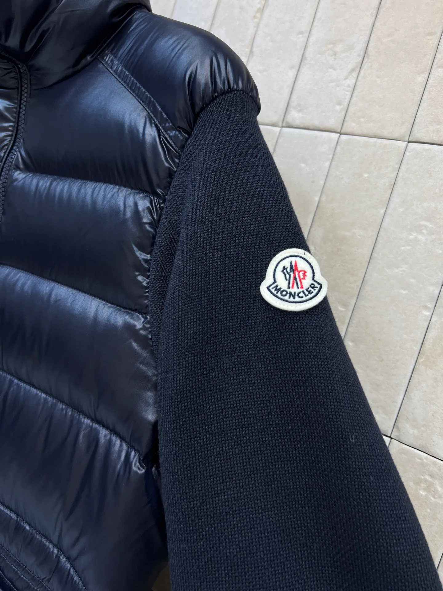 Куртки И Пуховики Женские Moncler 19337216