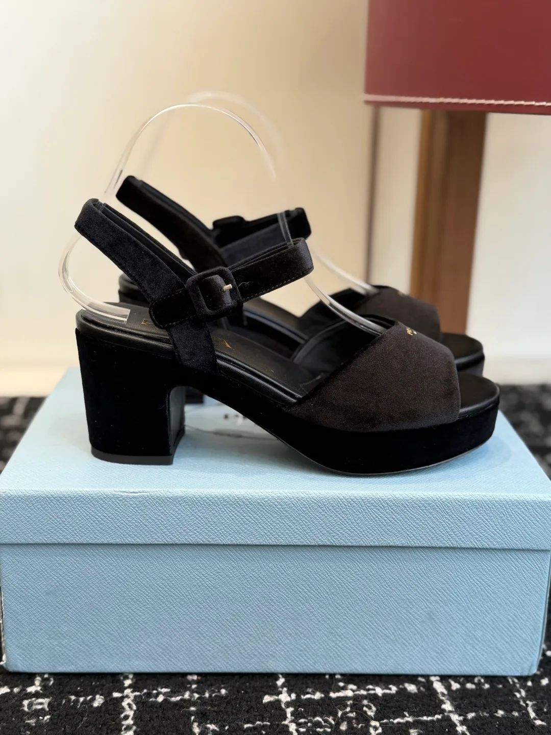 Босоножки Женские Prada 1262112