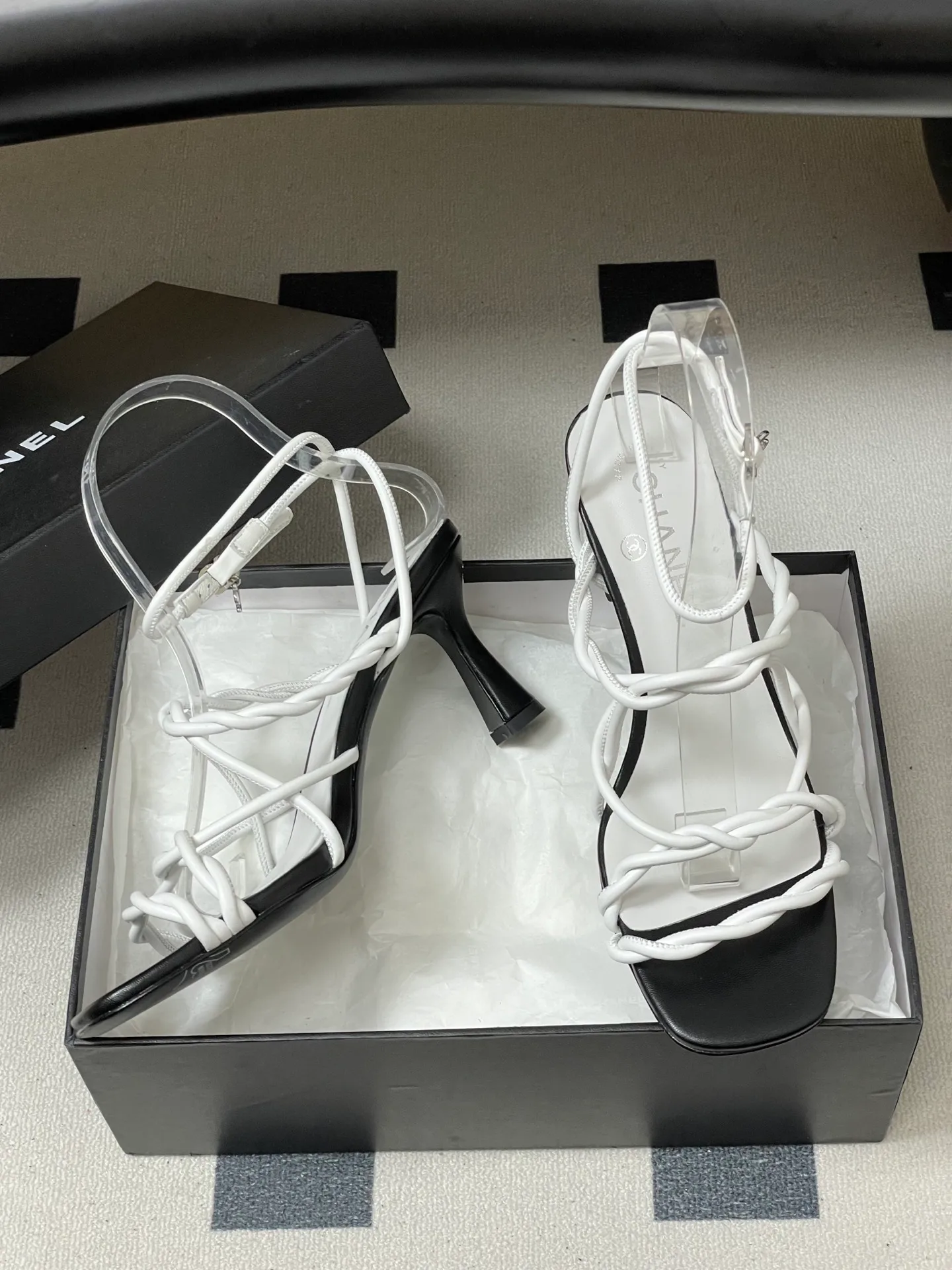 Босоножки Женские Chanel 12837403