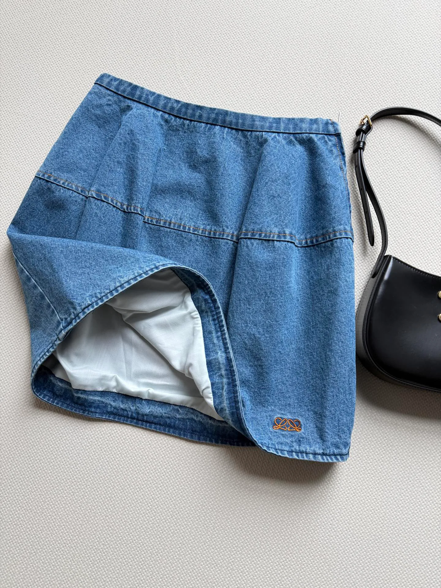 Юбки Женские Loewe 17675915