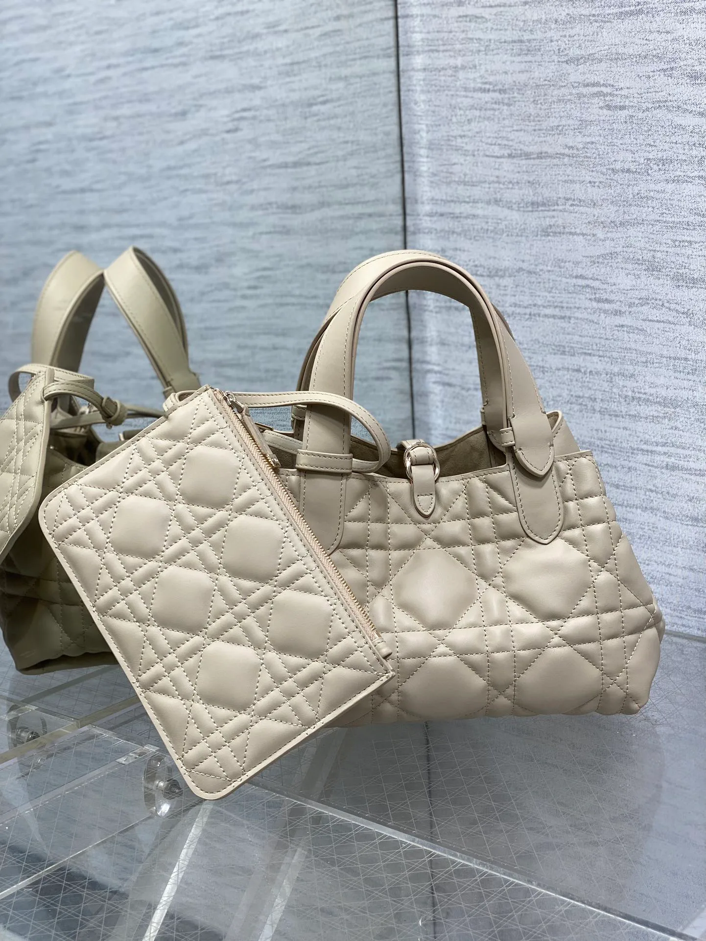 Классические Сумки Женские Christian Dior 11562719