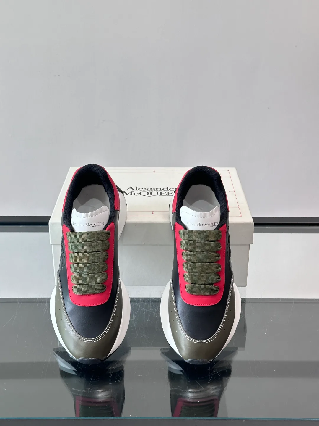 Кроссовки Женские Alexander Mcqueen 469783