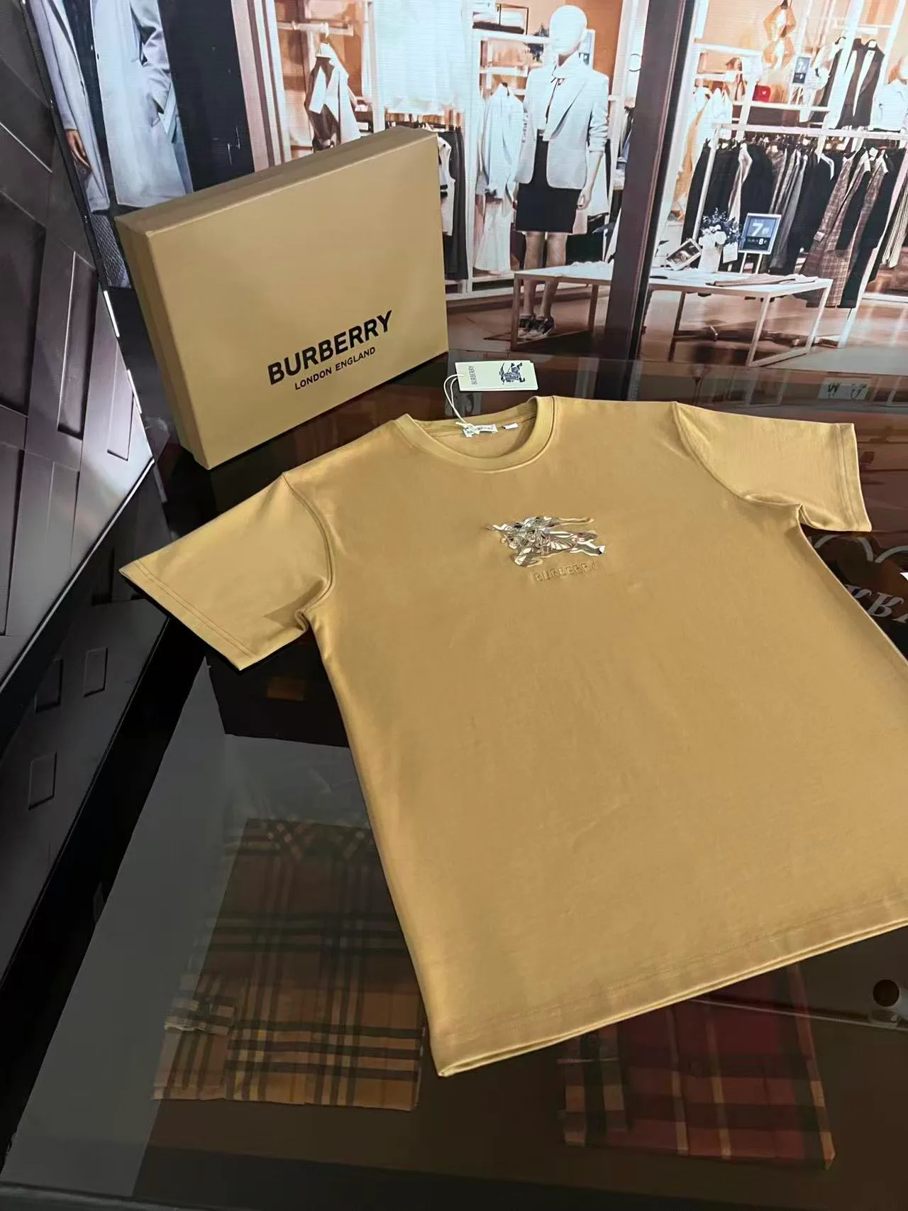 Футболки Женские Burberry 10658042