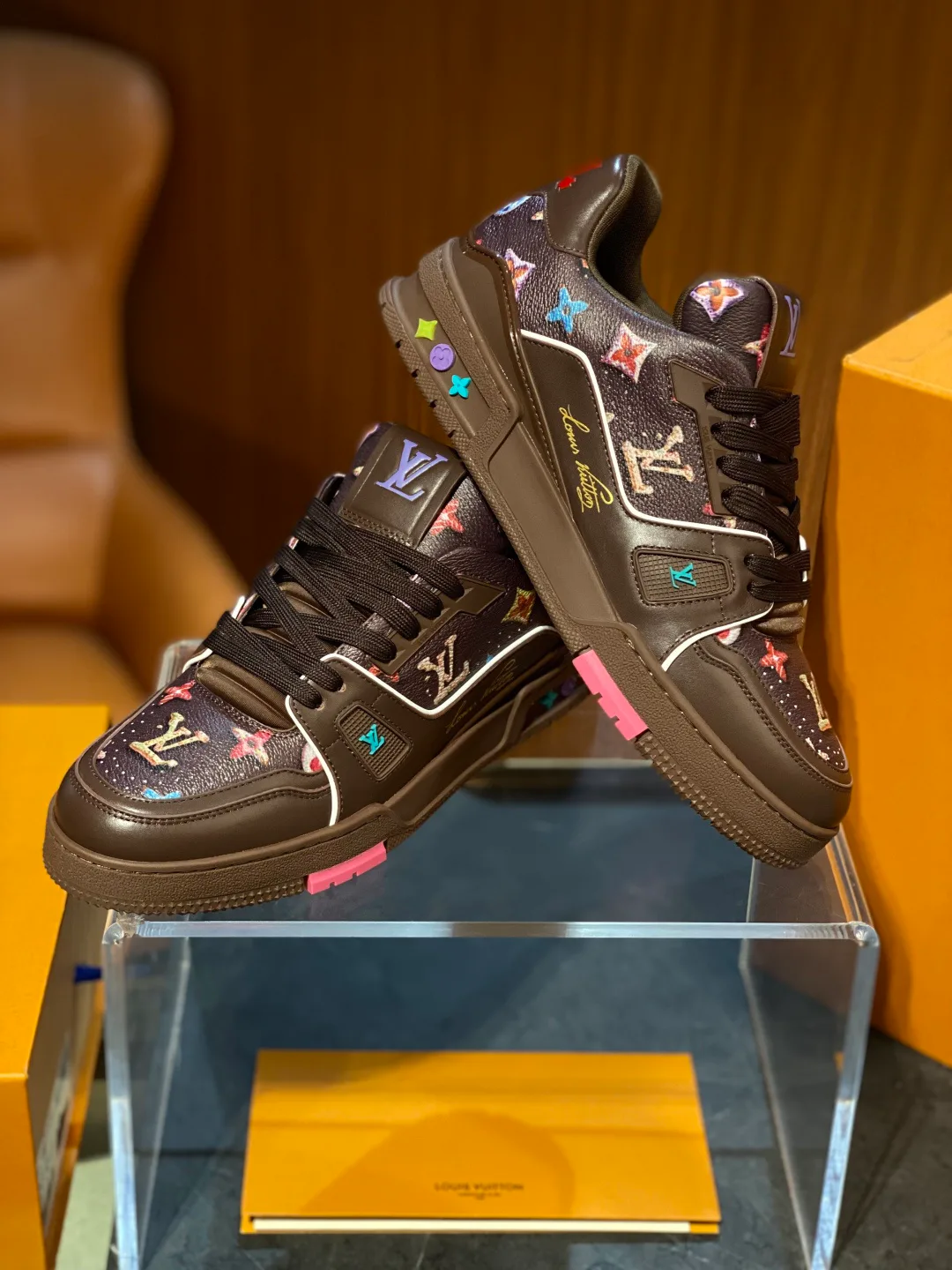 Кроссовки Женские Louis Vuitton 5543047