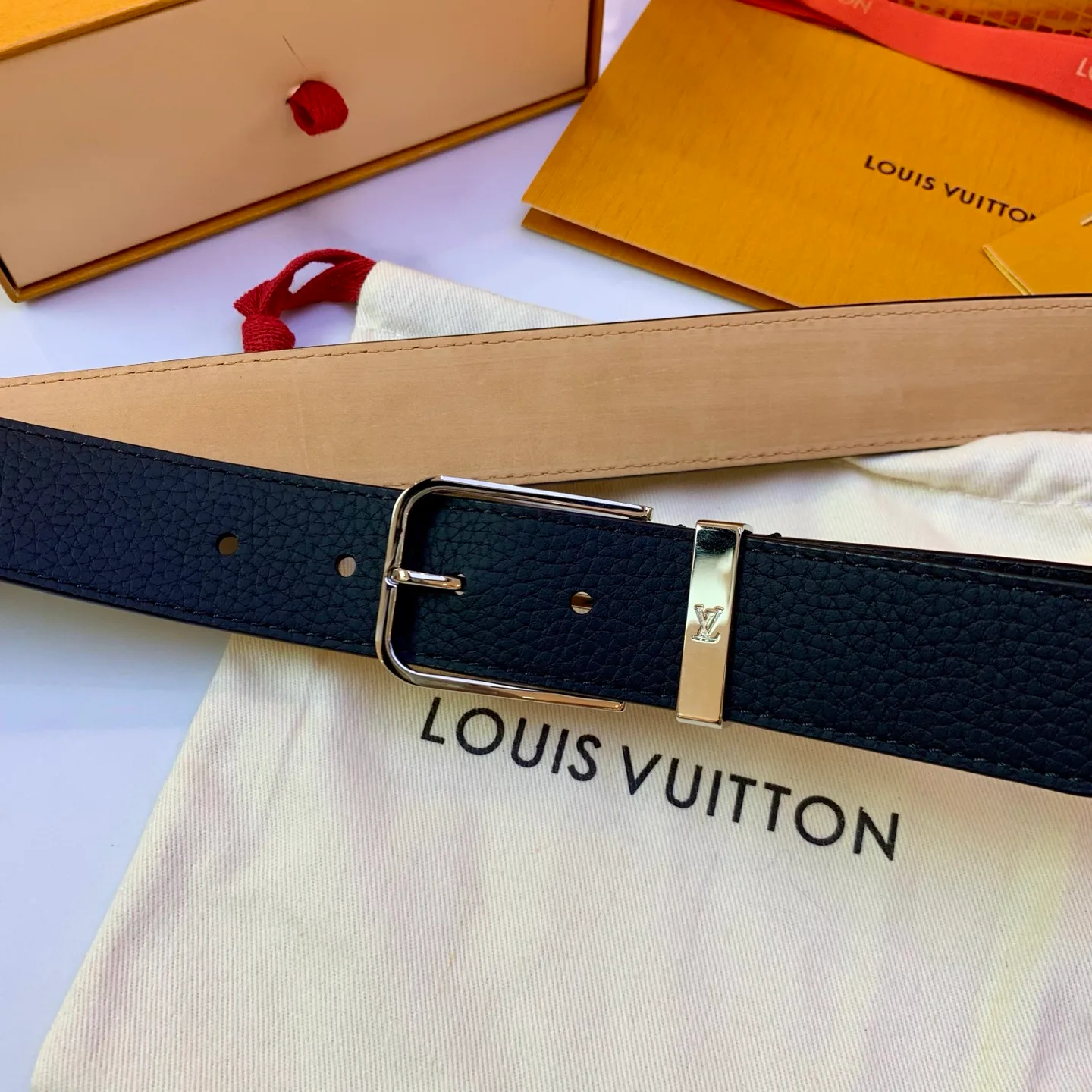 Ремни Louis Vuitton 17682174