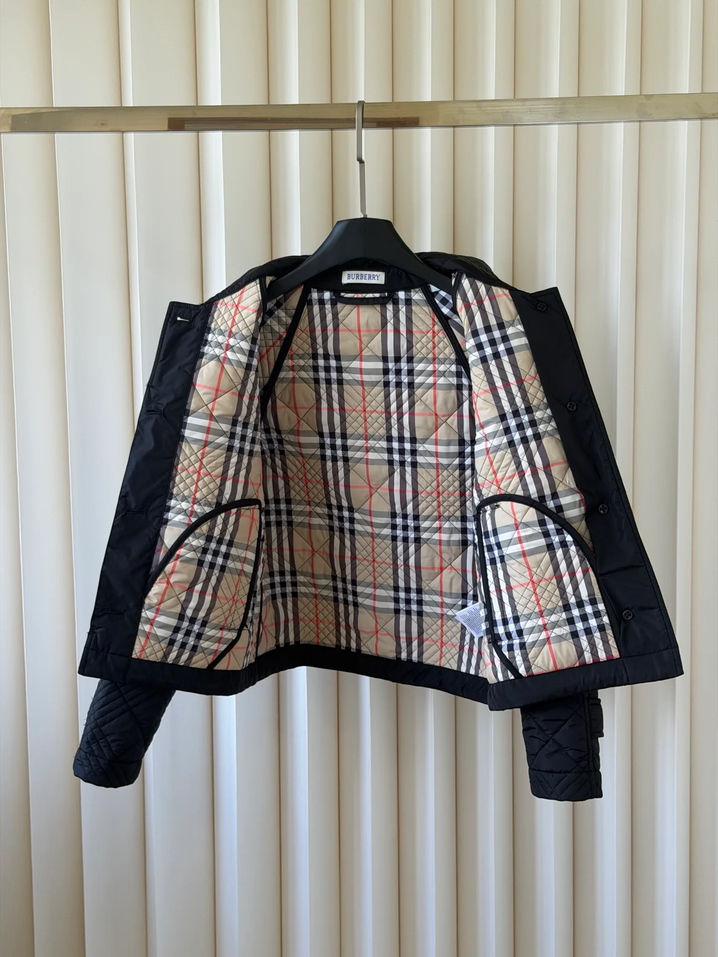 Куртки И Пуховики Женские Burberry 18615354