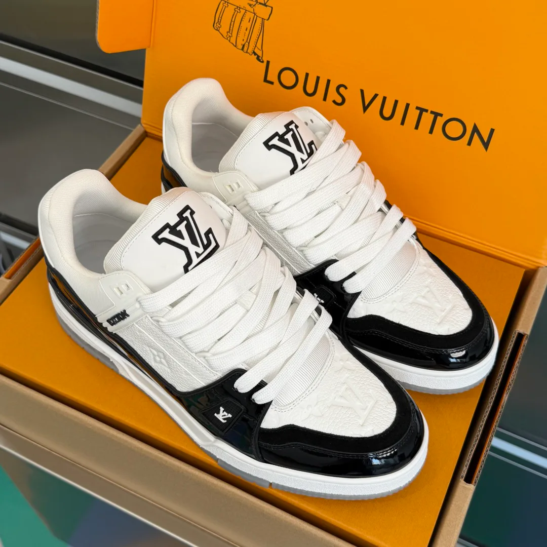 Кроссовки Мужские Louis Vuitton 10192686