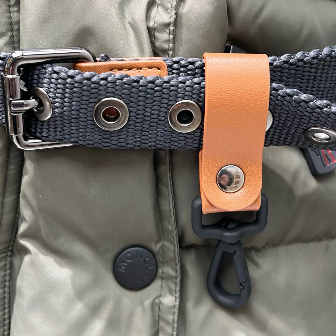 Куртки И Пуховики Женские Moncler 18952075