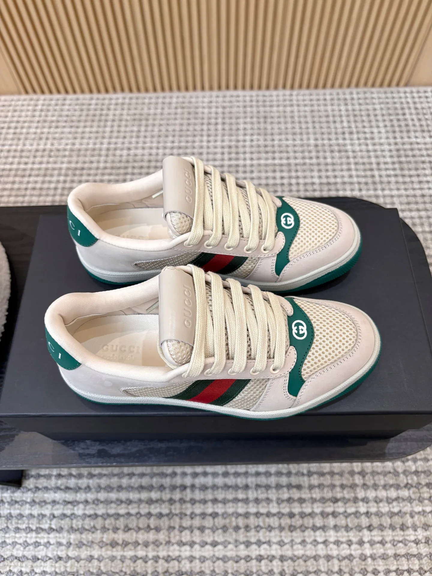 Кроссовки Женские Gucci 17451099