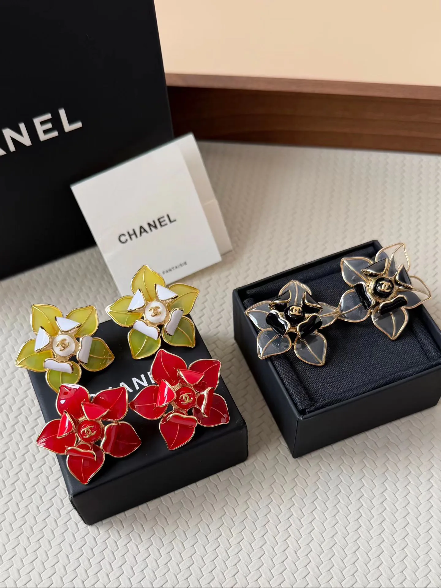 Бижутерия Chanel 18123162