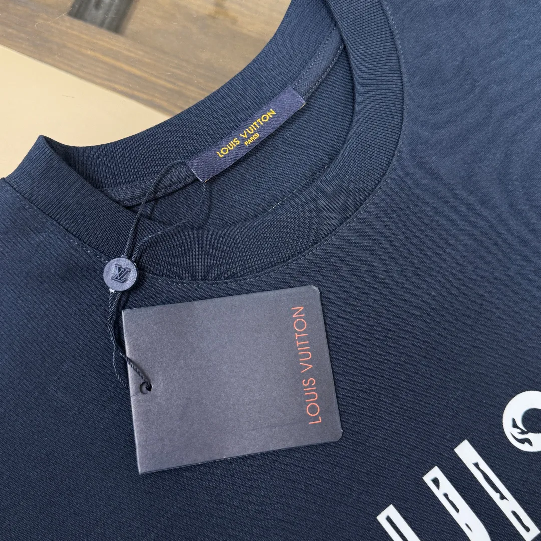 Футболки Женские Louis Vuitton 10620000