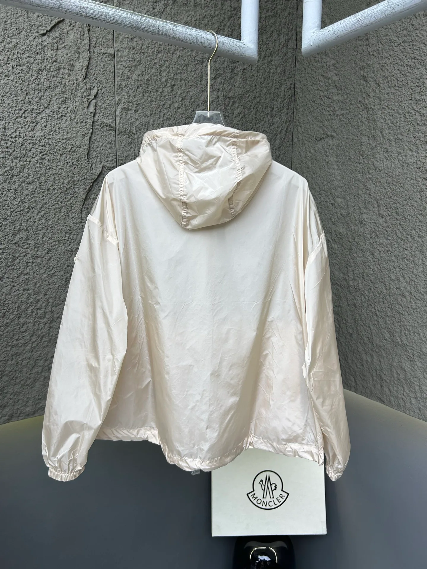 Куртки И Пуховики Женские Moncler 11862681