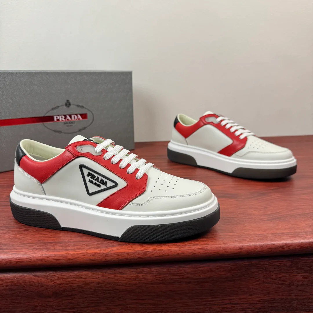 Кроссовки Мужские Prada 12722676