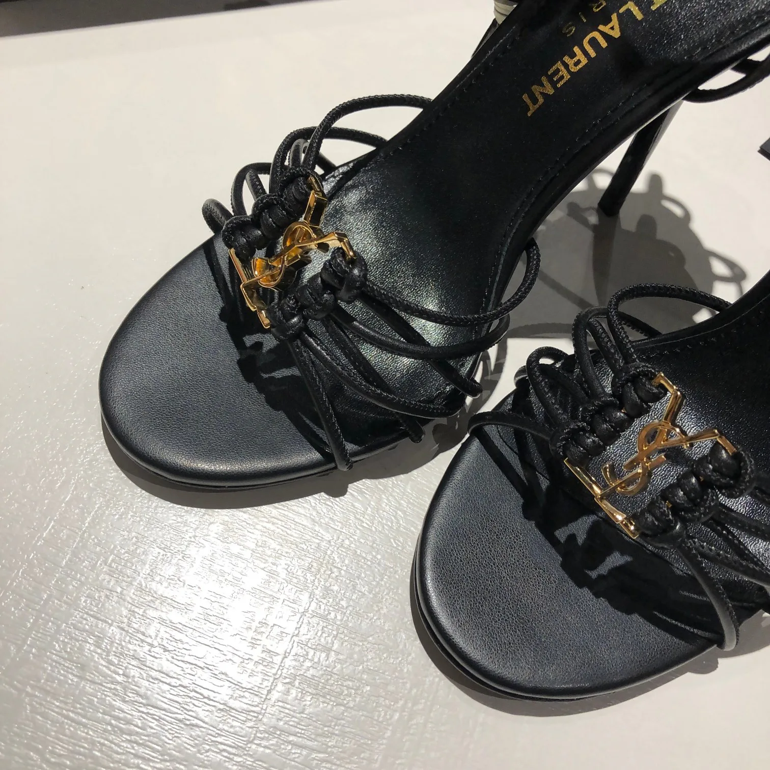 Босоножки Женские Saint Laurent 35777