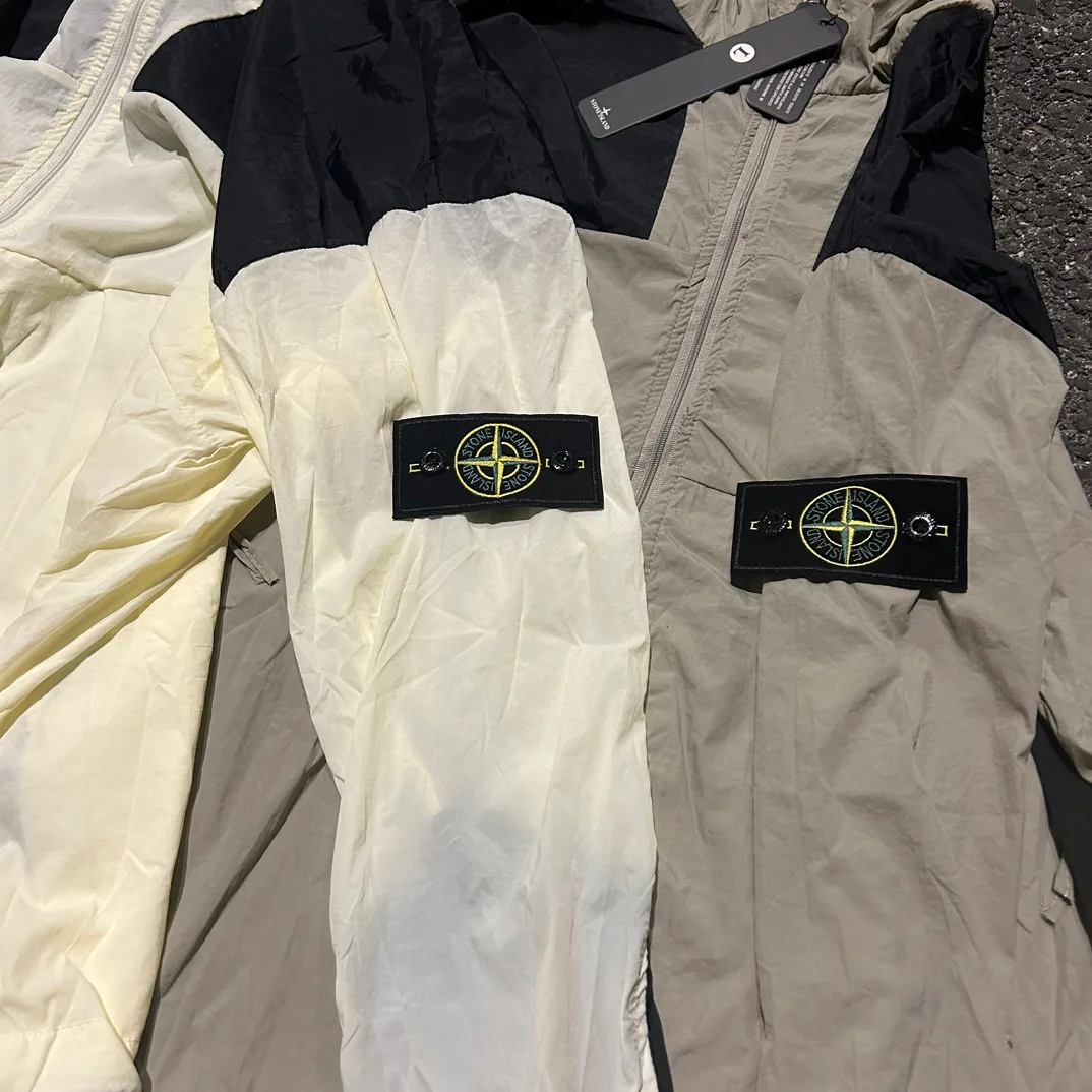 Куртки И Пуховики Мужские Stone Island 11638785