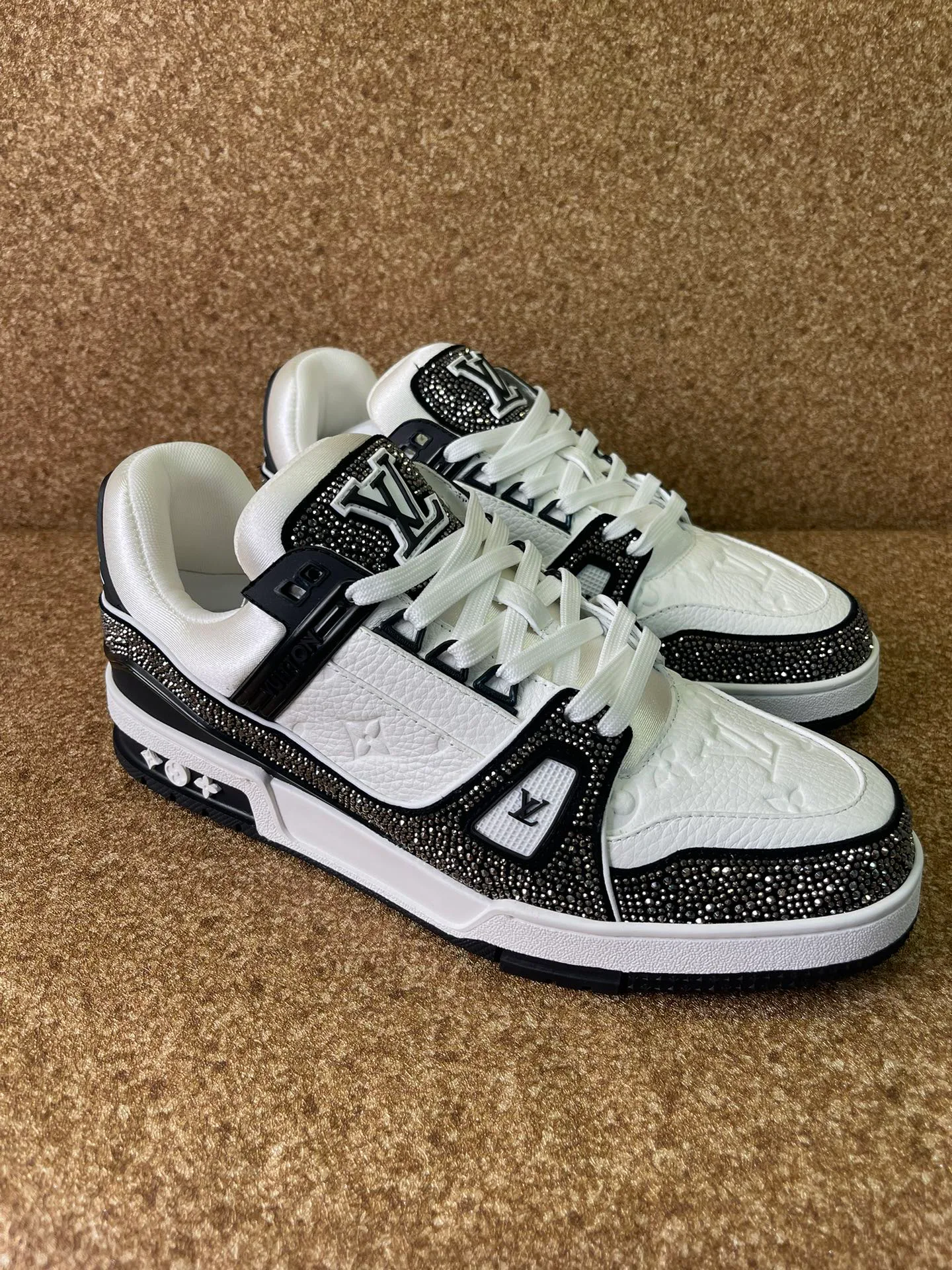 Кроссовки Женские Louis Vuitton 378084