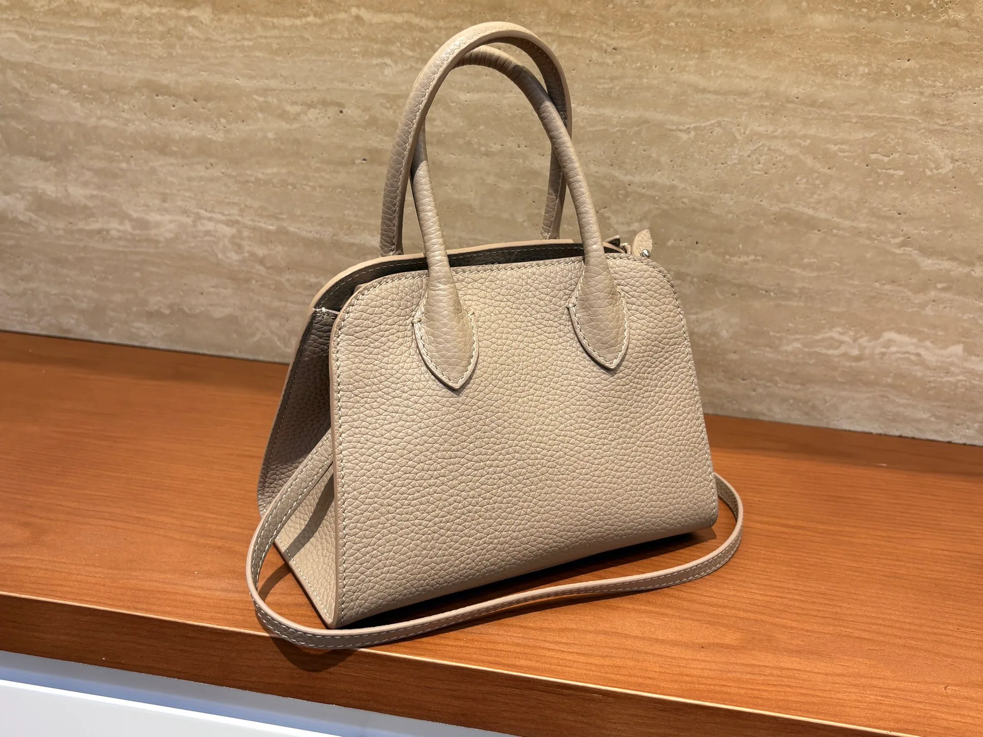 Классические Сумки Женские The Row 186948