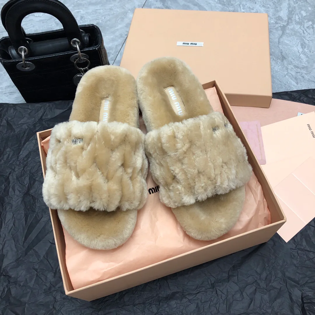 Тапочки Женские Miu Miu 18005800