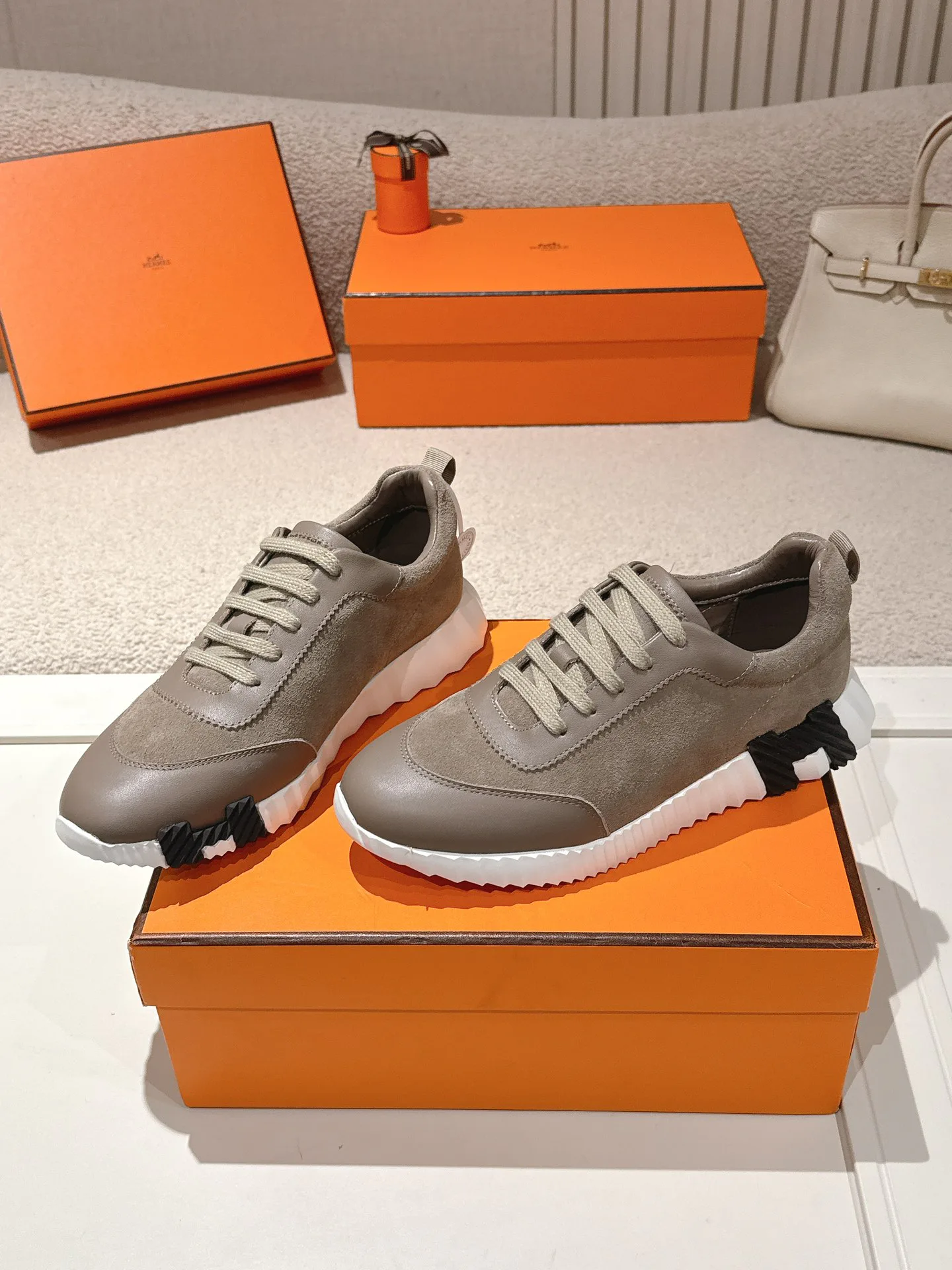 Кроссовки Женские Hermes 2380933