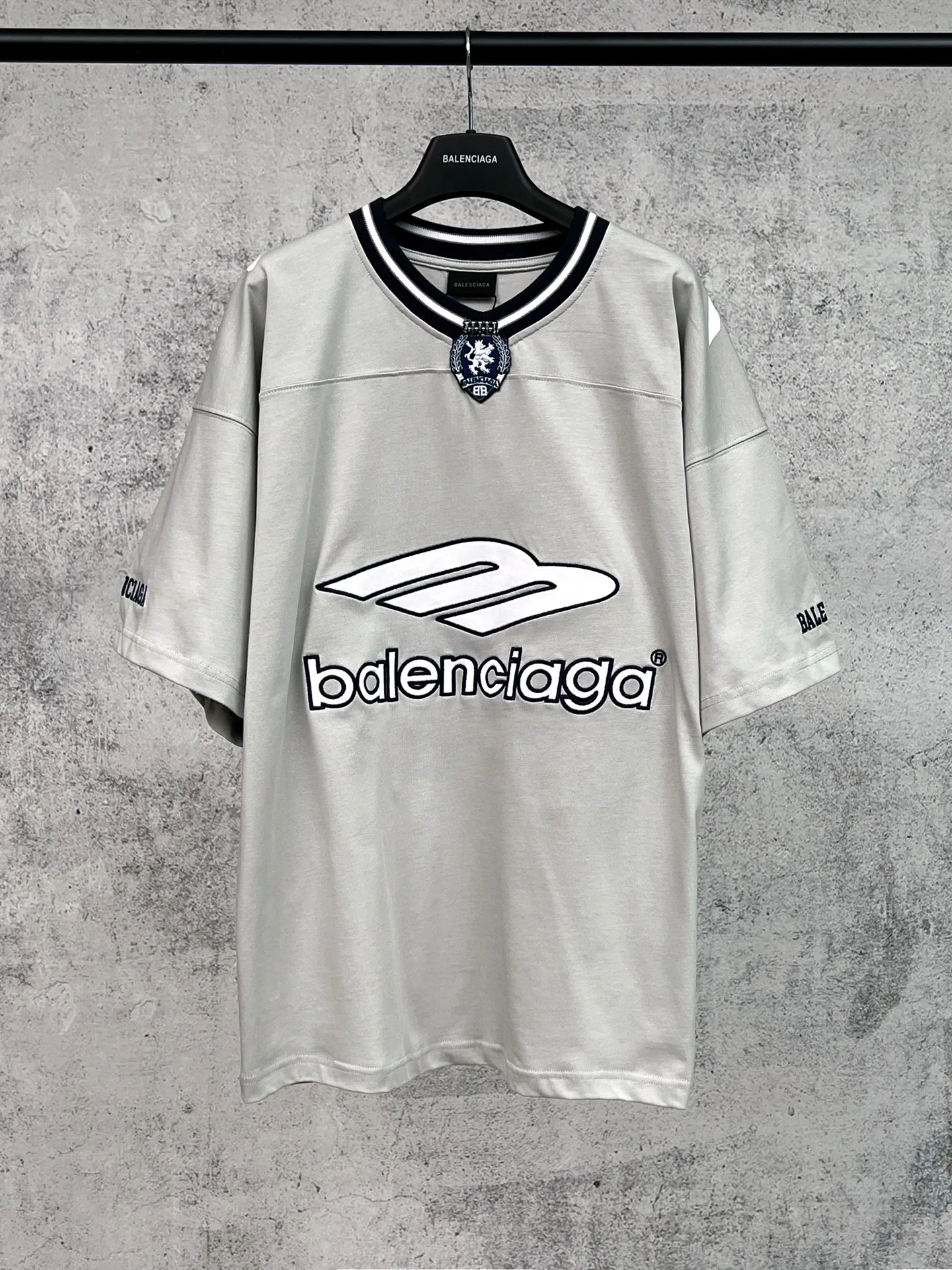 Футболки Женские Balenciaga 9465346