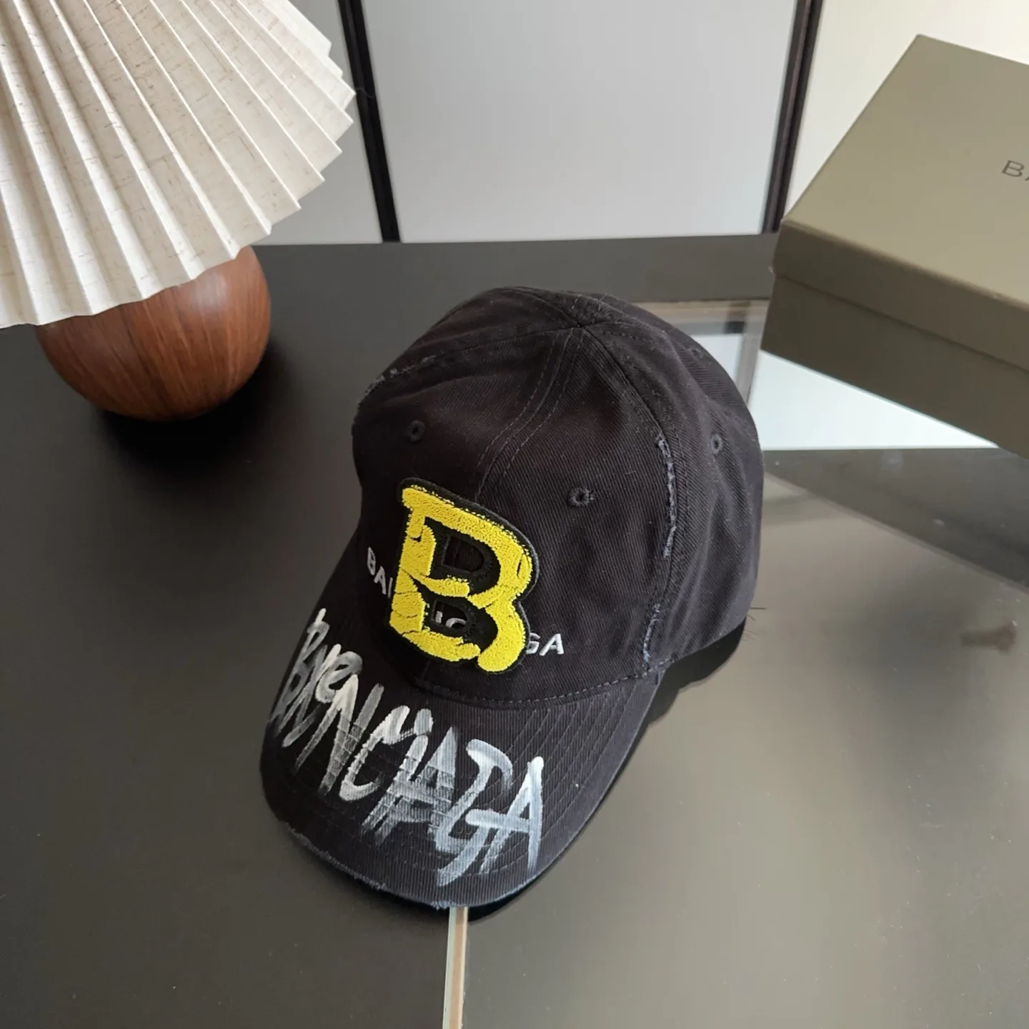 Головные Уборы Balenciaga 17646866