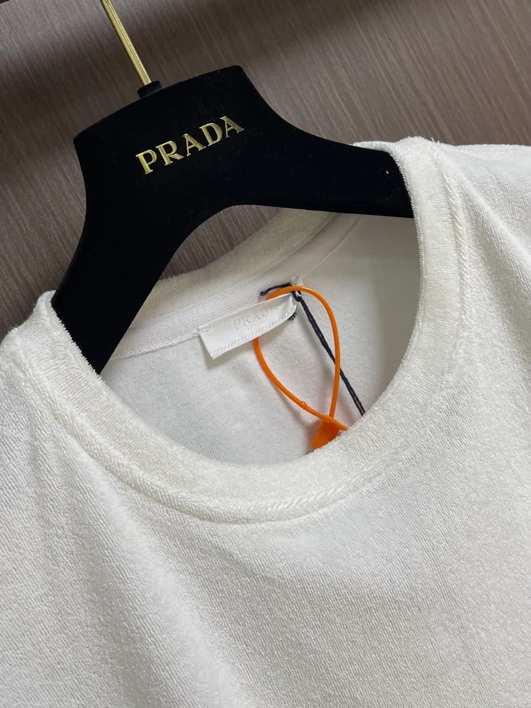 Футболки Женские Prada 18191308
