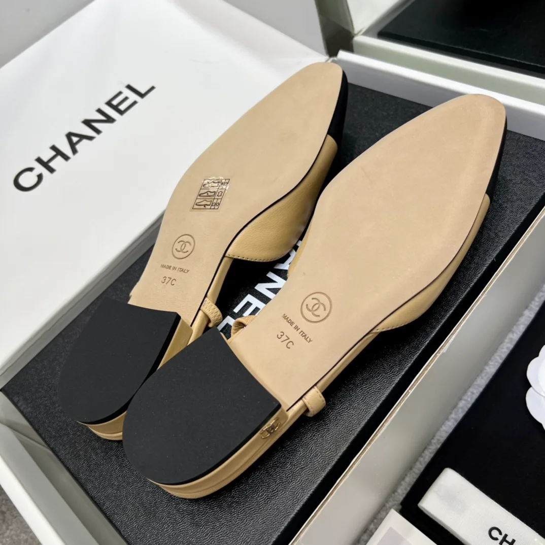 Туфли Женские Chanel 10831777