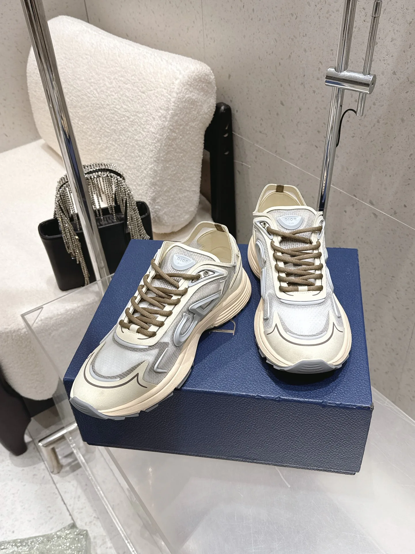 Кроссовки Женские Christian Dior 11647867