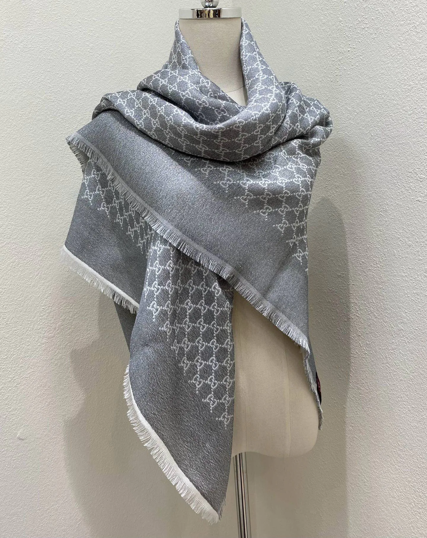 Шарфы Gucci 401864