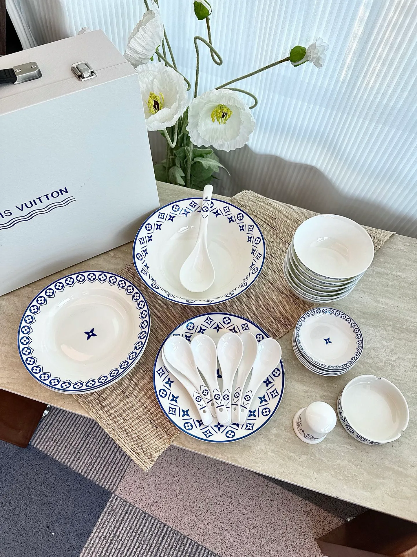 Посуда Louis Vuitton 5053551