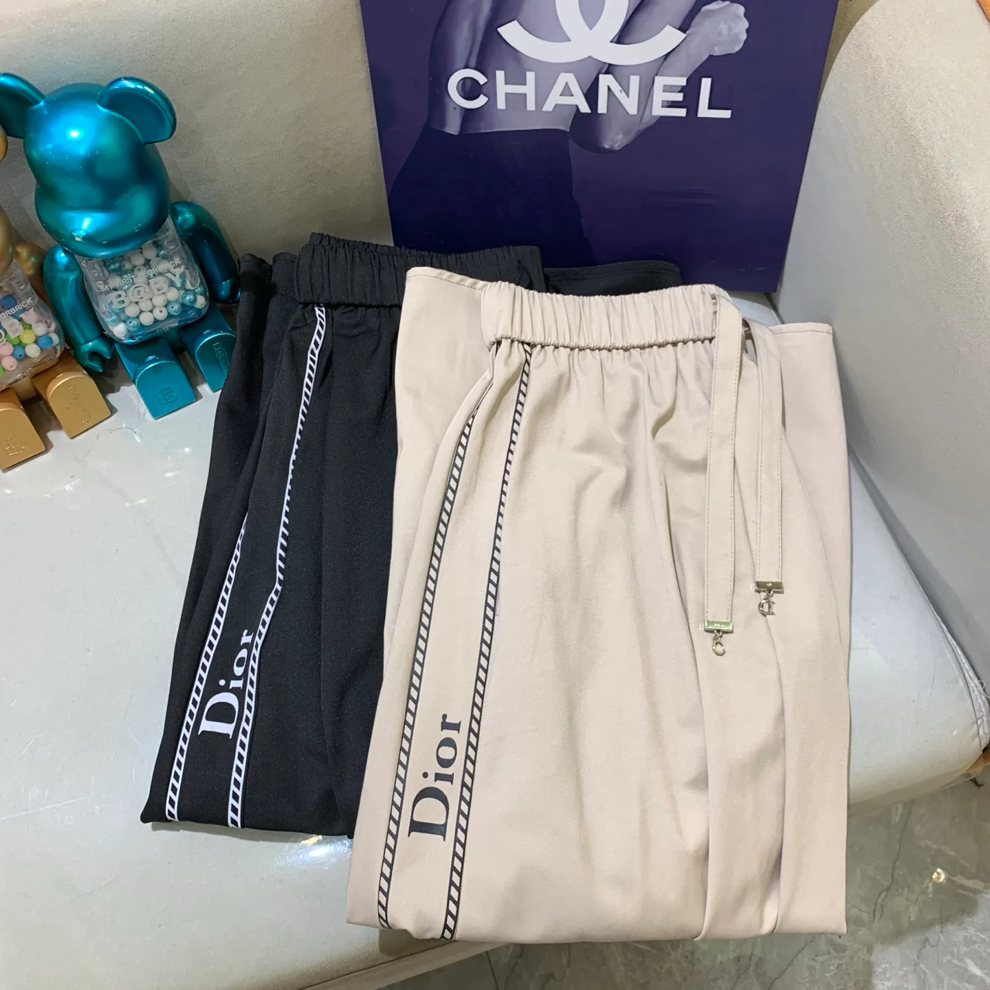 Юбки Женские Christian Dior 17612764
