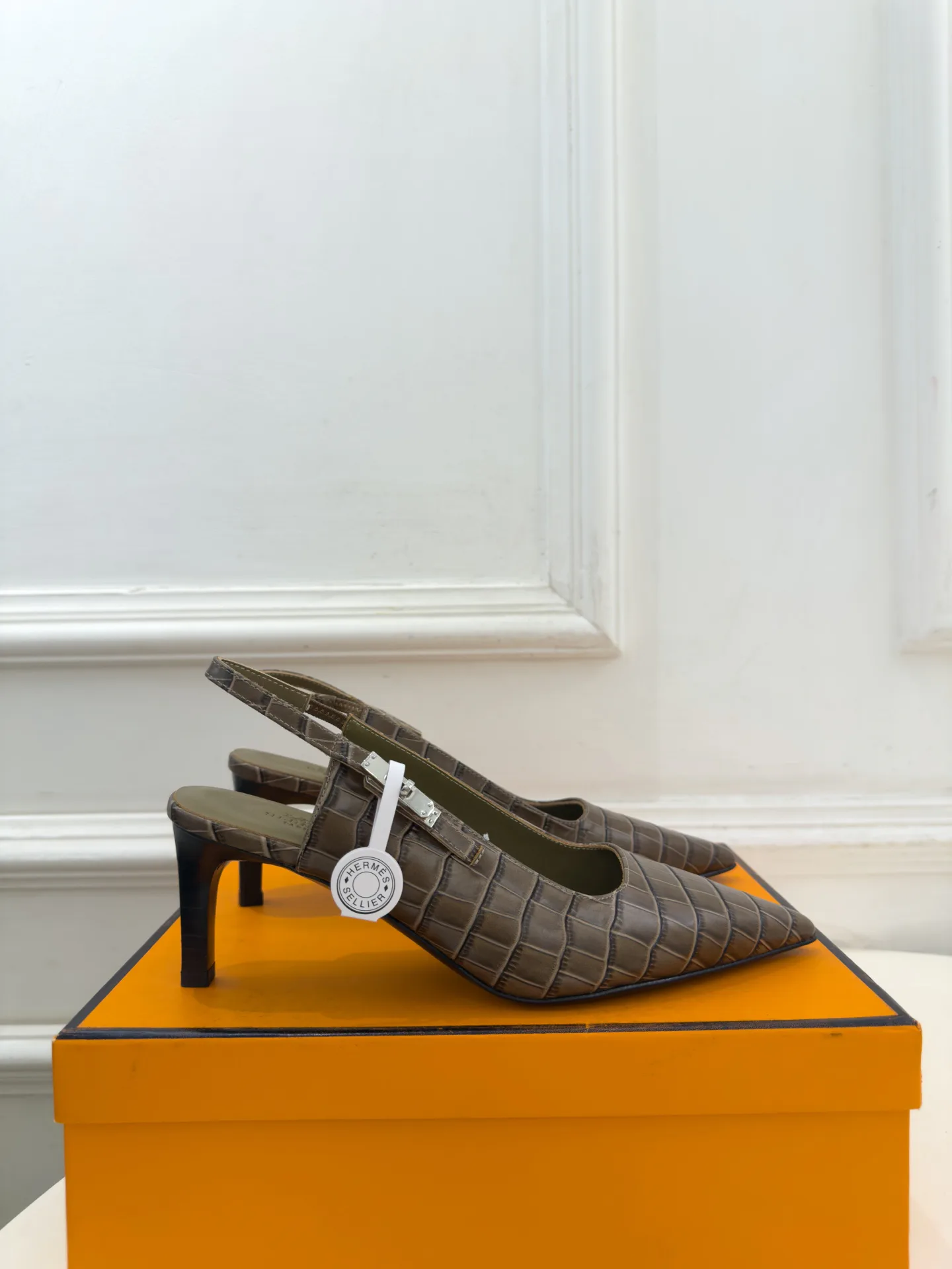 Босоножки Женские Hermes 18609213