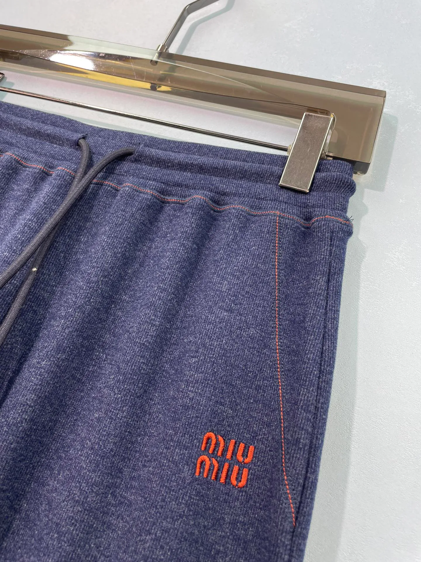Брюки Женские Miu Miu 18735911