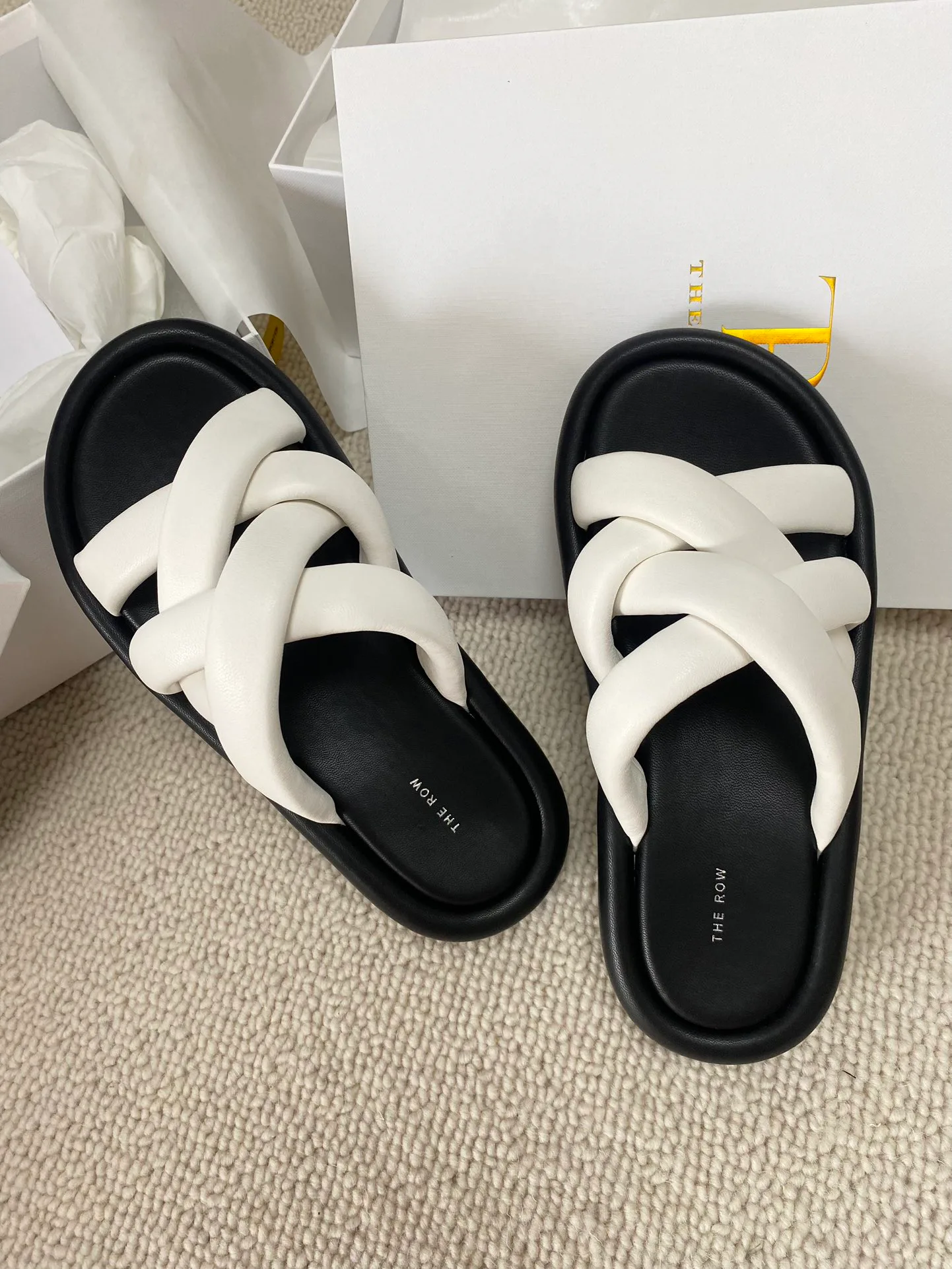 Шлепанцы Женские The Row 20369