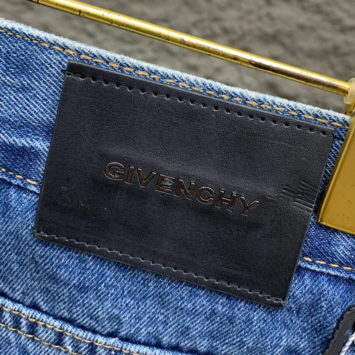 Джинсы Мужские Givenchy 18296269