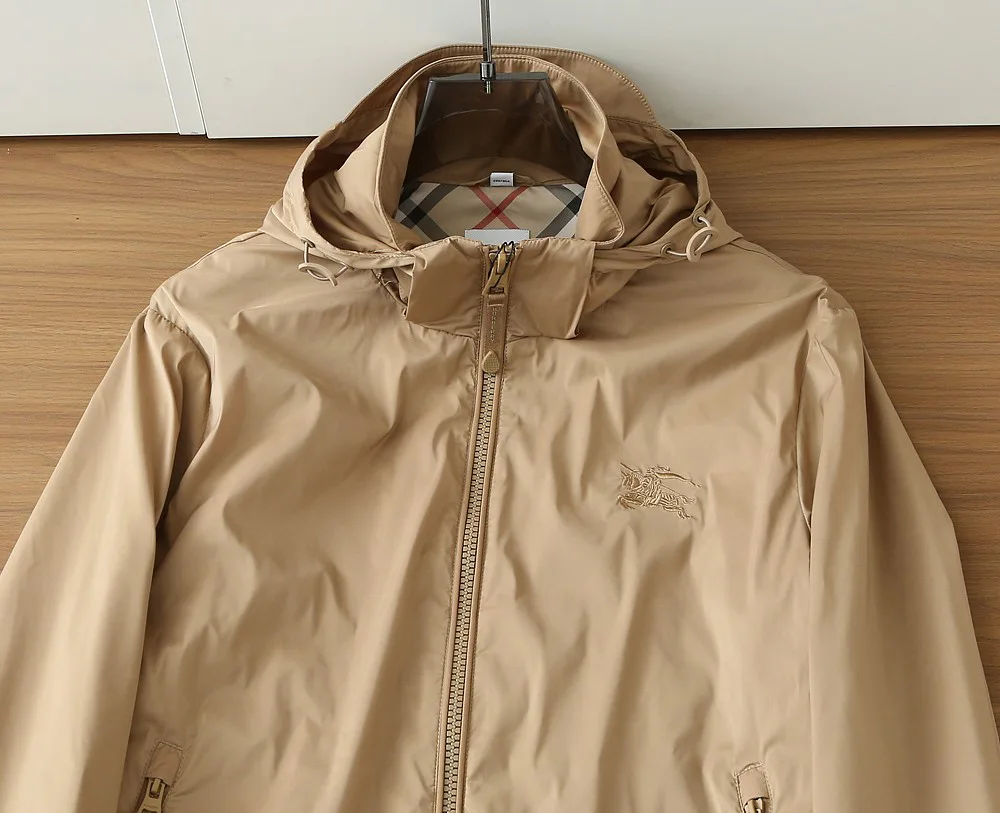 Куртки И Пуховики Мужские Burberry 9949743