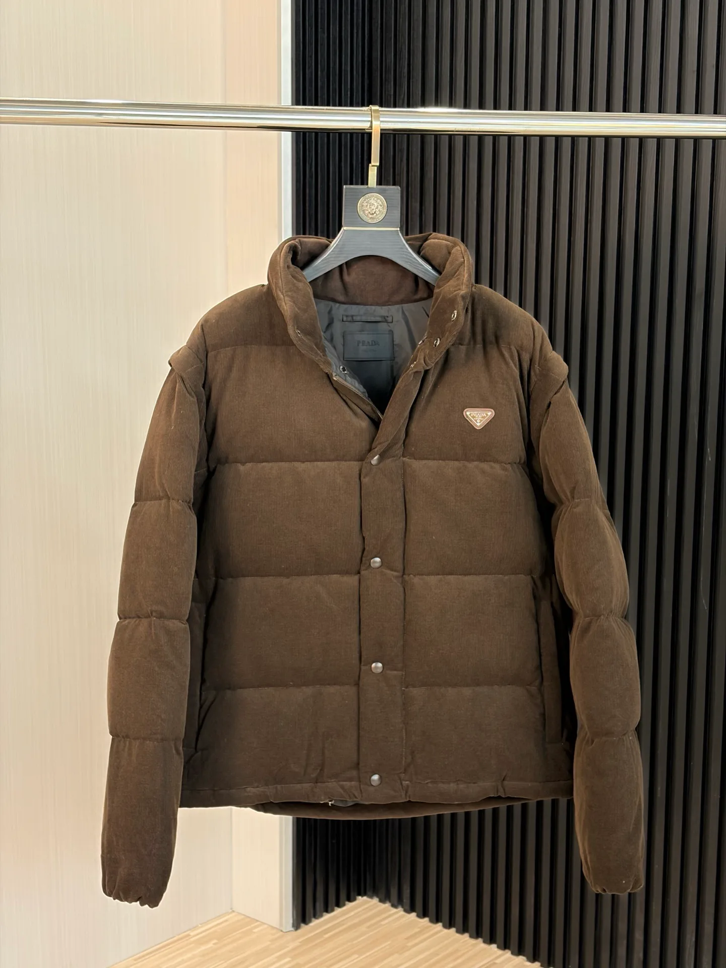 Куртки И Пуховики Мужские Prada 17935316