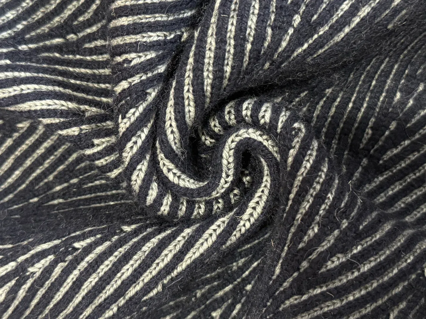 Джемперы И Свитеры Мужские Brunello Cucinelli 844576