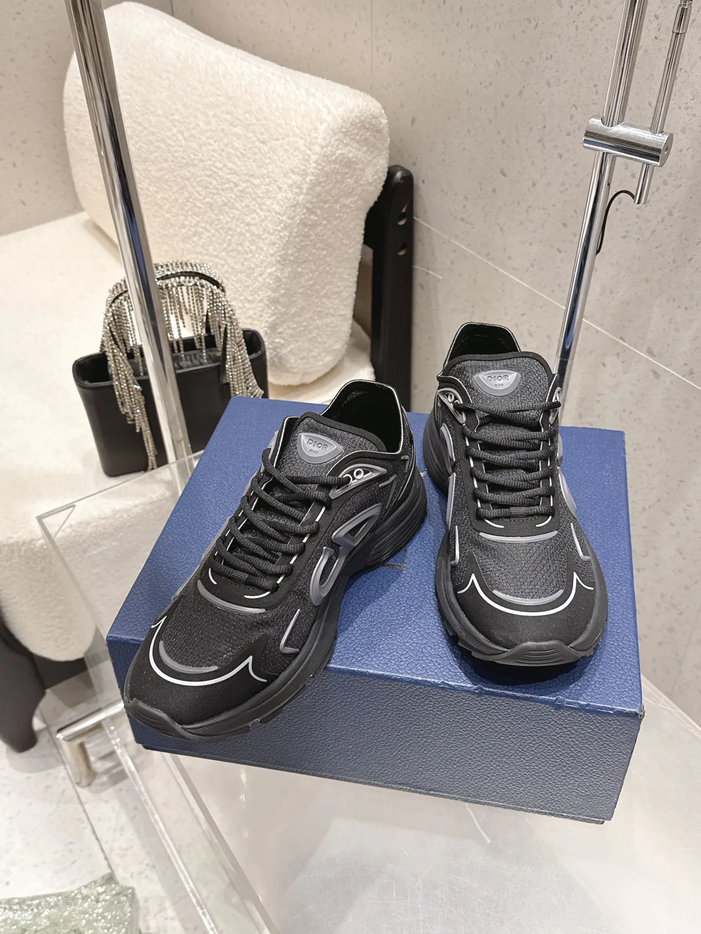 Кроссовки Женские Christian Dior 11647868