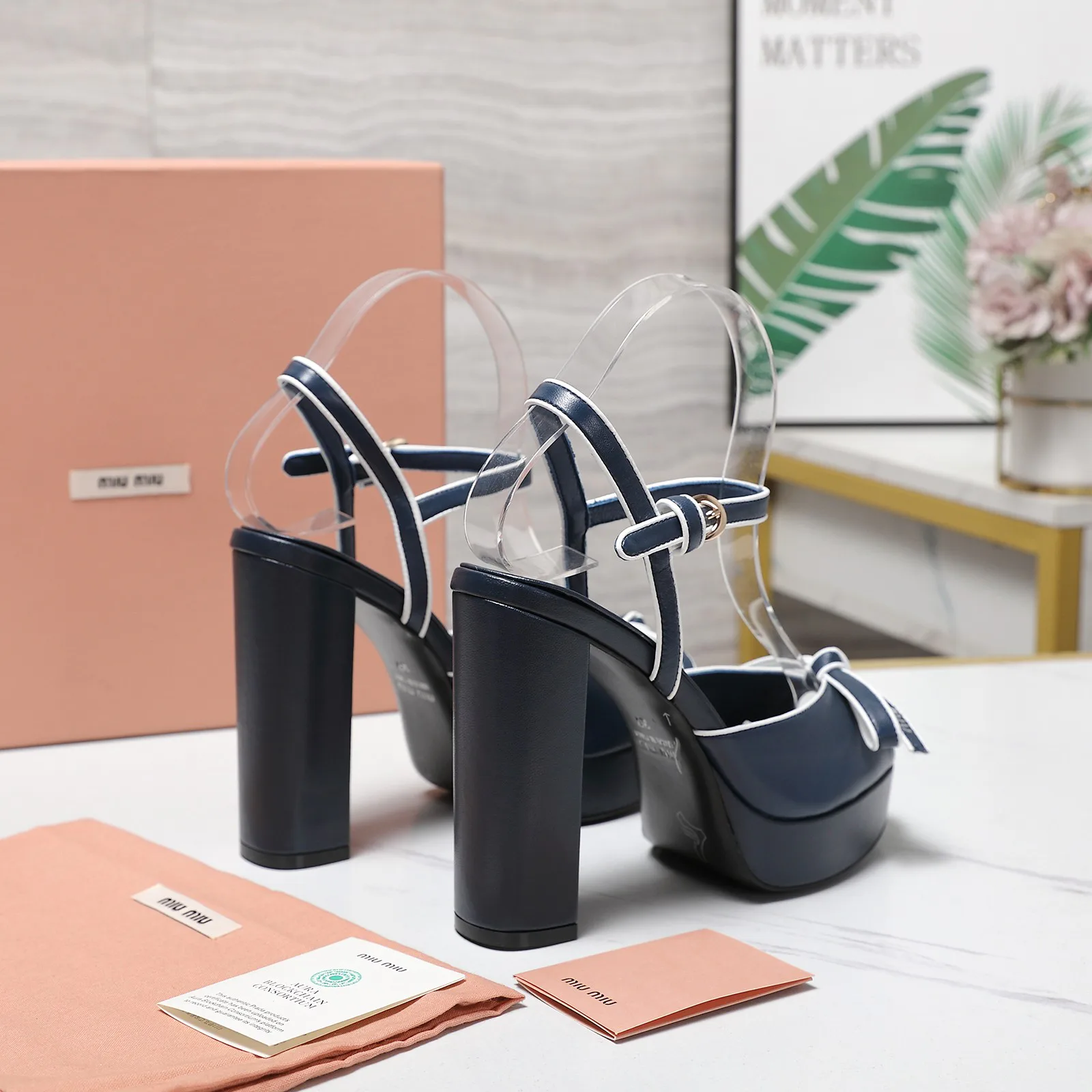 Босоножки Женские Miu Miu 11416337