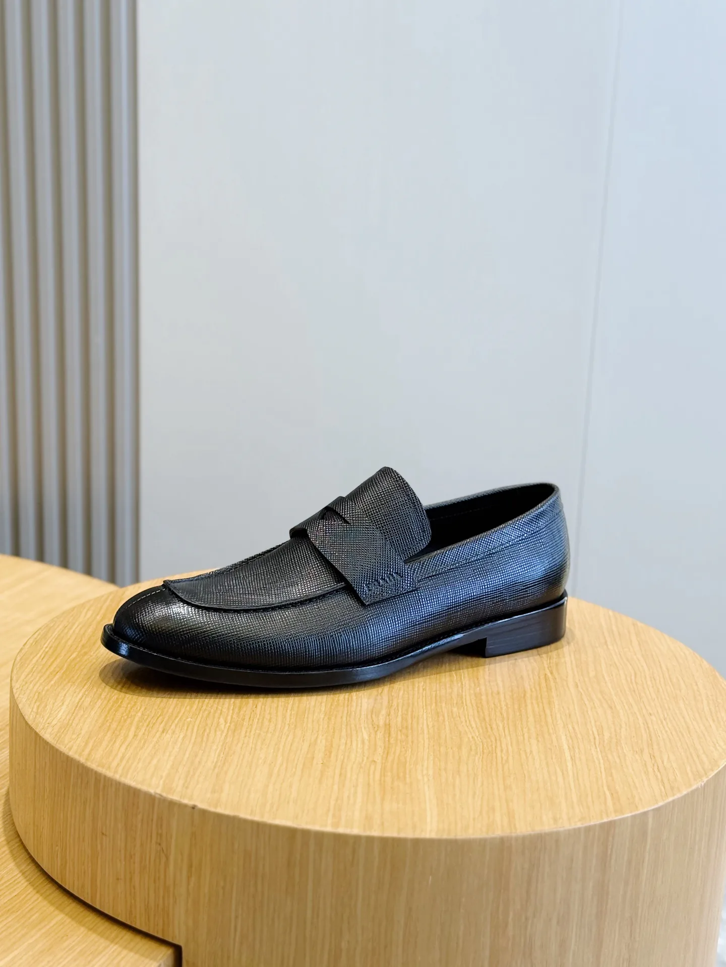 Лоферы И Туфли Мужские Prada 18139697