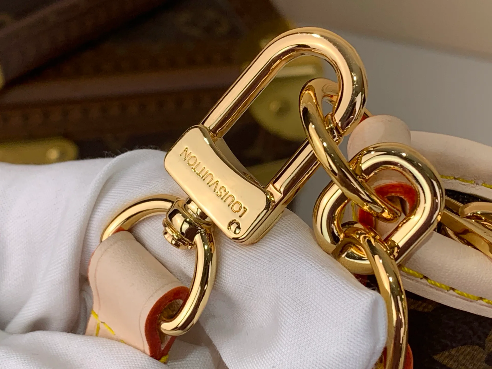 Классические Сумки Женские Louis Vuitton 13455889