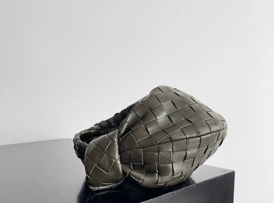 Классические Сумки Женские Bottega Veneta 17489389