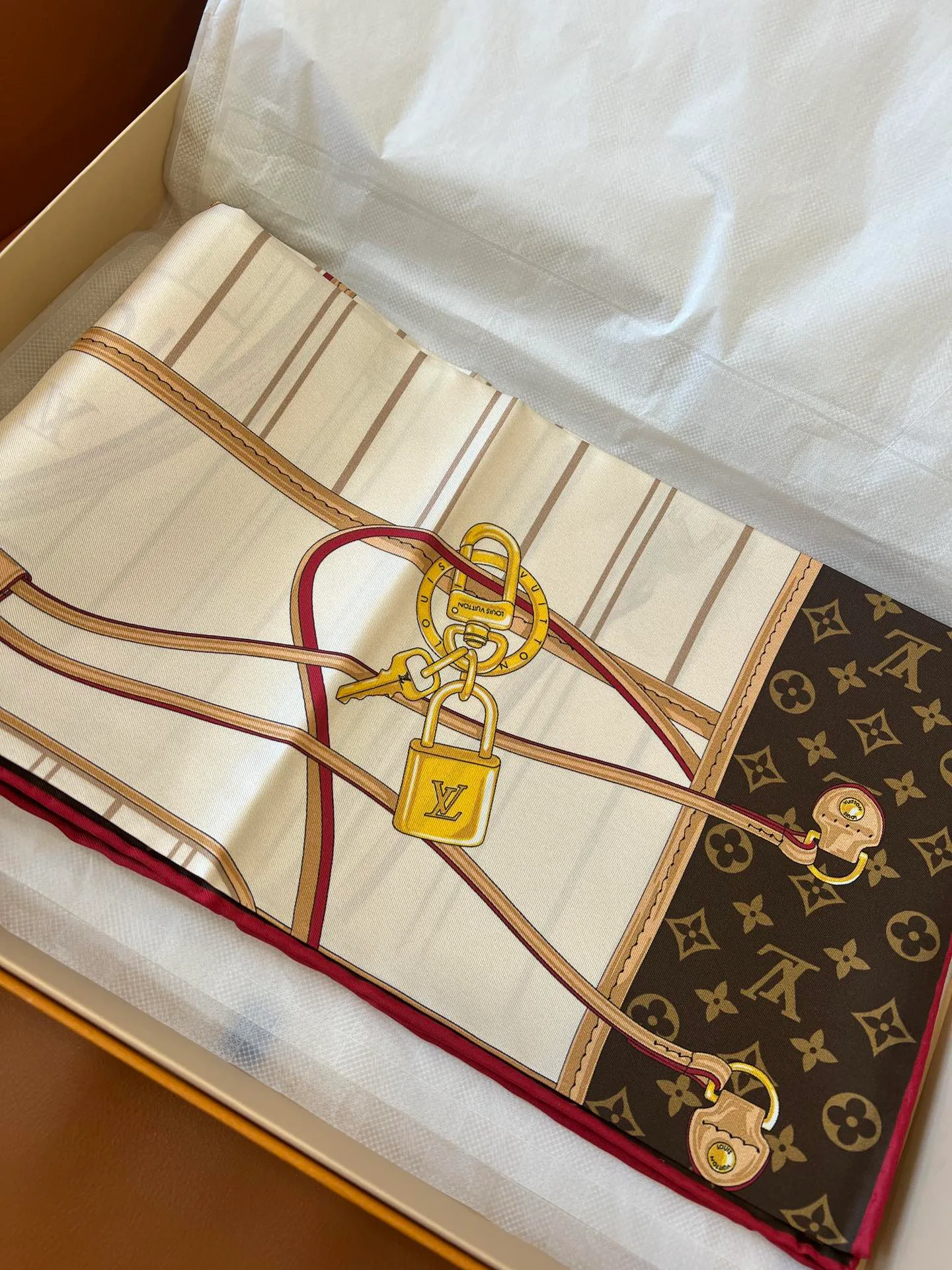 Платки Louis Vuitton 1752127