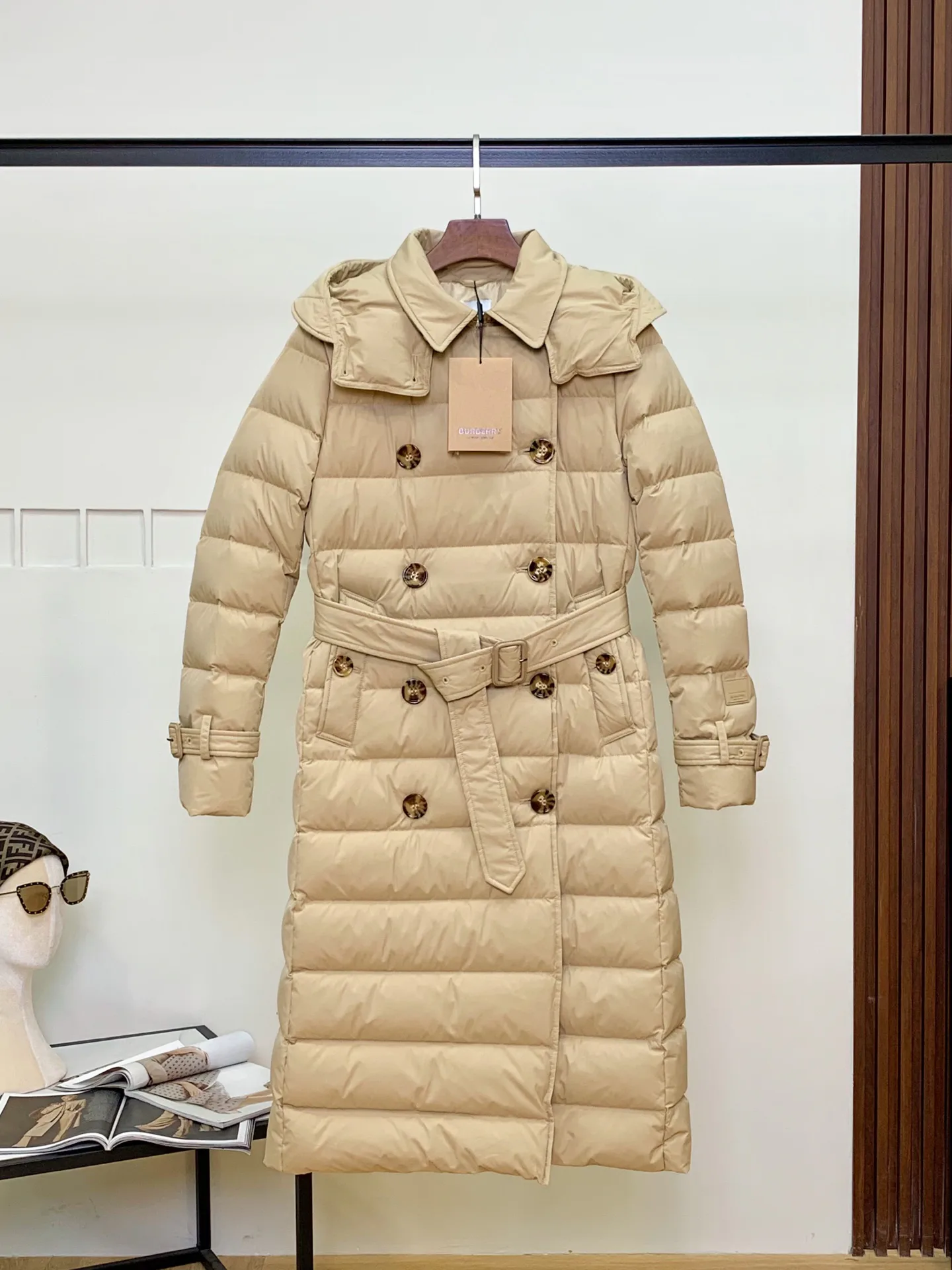 Куртки И Пуховики Женские Burberry 18741878