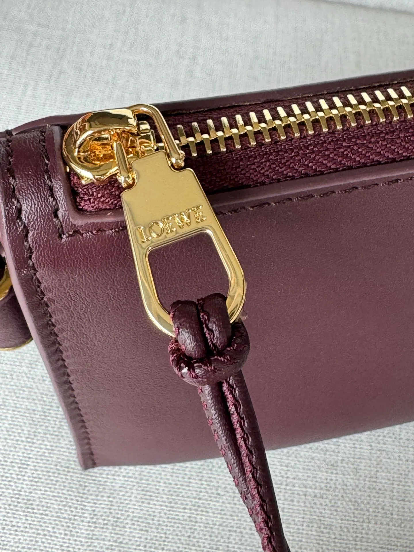 Классические Сумки Женские Loewe 11675794