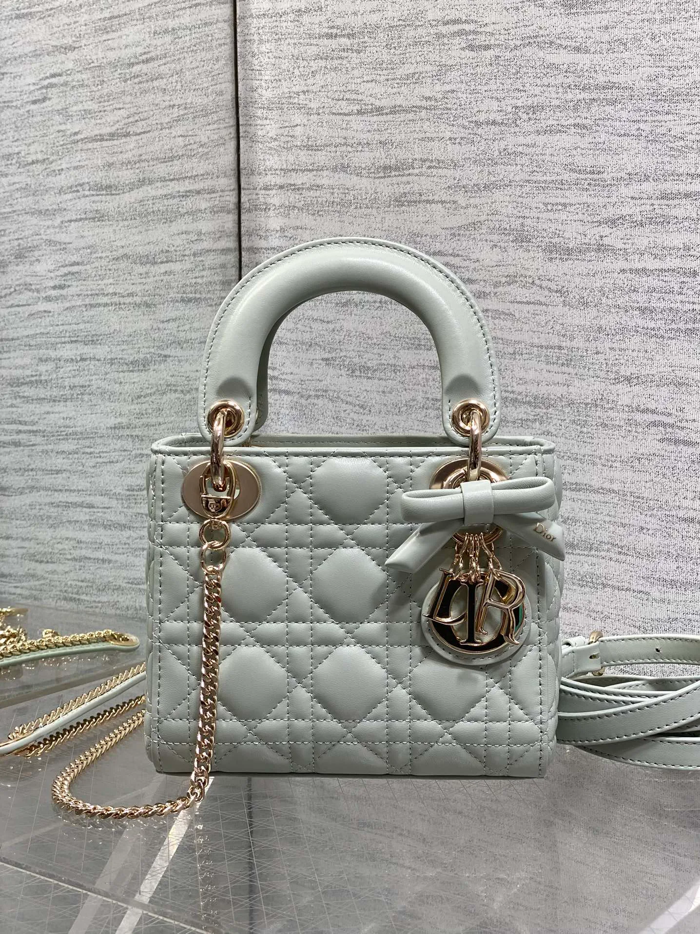 Классические Сумки Женские Christian Dior 11685085