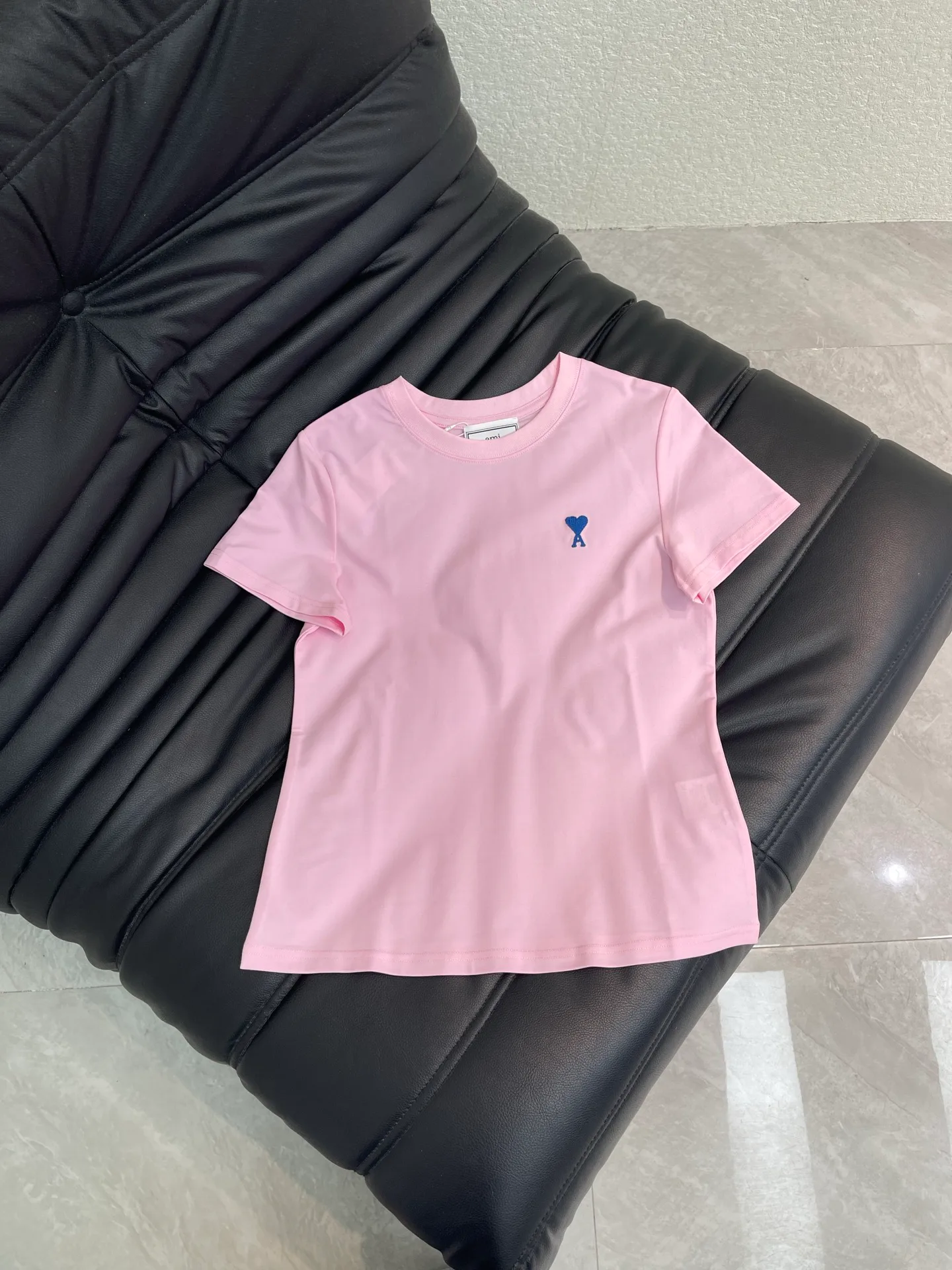 Футболки Женские Ami Paris 11569370